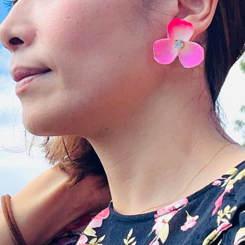 Best Flower Earrings. Airy light silky flower earrings. Best gifts for her. Best gifts for mum. Best anniversary gift for her. Best anniversary gift for wife. Best birthday gift for her. Best valentine’s gift for wife. Best Christmas gift for her. Best Christmas gift for teacher. Beautiful flower earrings. Comfortable earrings. Wedding earrings. Boho style earrings. Pink Flower Earrings
