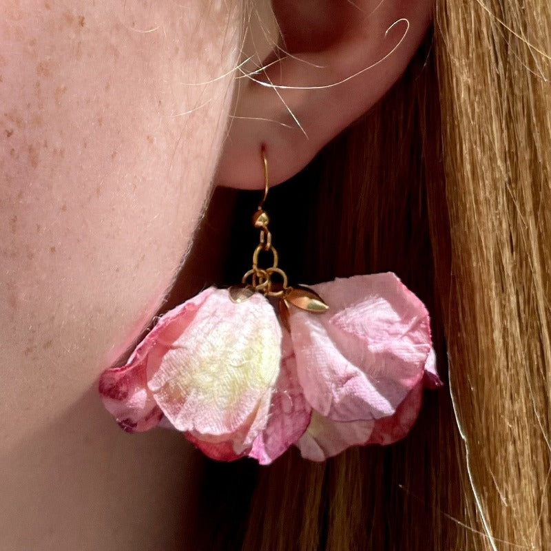 Romantic silky flower earrings, Best Wedding earrings. Best Party earrings. Boho style wedding earrings. Best earrings for Melbourne Cup. Best Bridal earrings. Best Party earrings. Best flower earrings. Best teacher’s gift idea. Best birthday gift for mum. Best Christmas gift for her. Light weighted earrings.