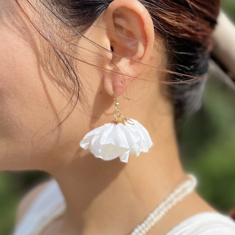 Romantic silky flower earrings, Best Wedding earrings. Best Party earrings. Boho style wedding earrings. Best earrings for Melbourne Cup. Best Bridal earrings. Best Party earrings. Best flower earrings. Best teacher’s gift idea. Best birthday gift for mum. Best Christmas gift for her. Light weighted earrings.