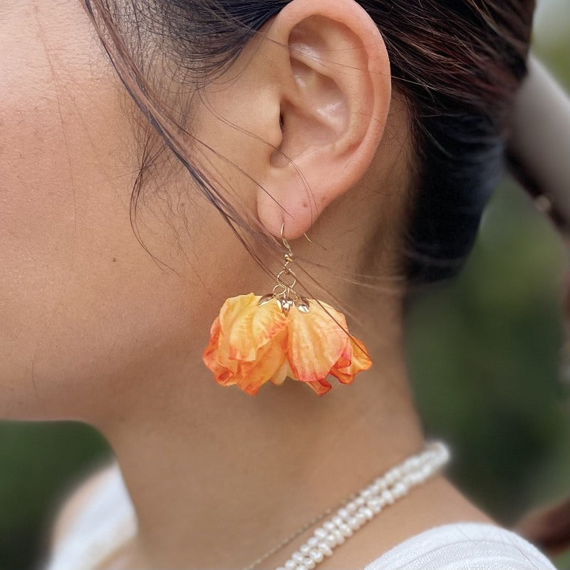 Romantic silky flower earrings, Best Wedding earrings. Best Party earrings. Boho style wedding earrings. Best earrings for Melbourne Cup. Best Bridal earrings. Best Party earrings. Best flower earrings. Best teacher’s gift idea. Best birthday gift for mum. Best Christmas gift for her. Light weighted earrings.