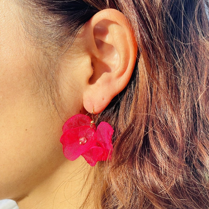 Best Flower Earrings. Airy light silky flower earrings. Best gifts for her. Best gifts for mum. Best anniversary gift for her. Best anniversary gift for wife. Best birthday gift for her. Best valentine’s gift for wife. Best Christmas gift for her. Best Christmas gift for teacher. Beautiful flower earrings. Comfortable earrings. Wedding earrings. Boho style earrings.