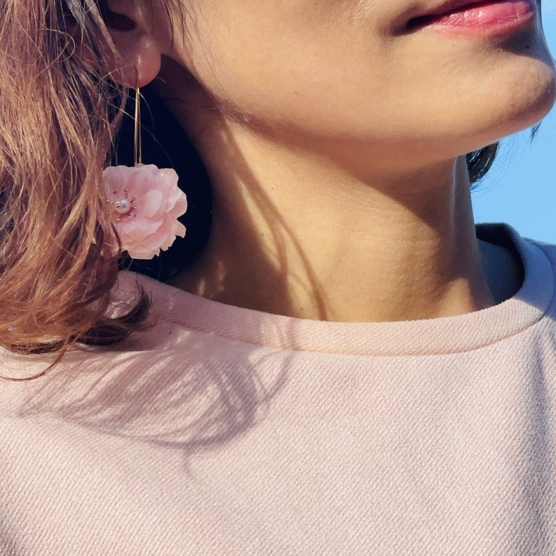 Best Flower Earrings. Airy light silky flower earrings. Best gifts for her. Best gifts for mum. Best anniversary gift for her. Best anniversary gift for wife. Best birthday gift for her. Best valentine’s gift for wife. Best Christmas gift for her. Best Christmas gift for teacher. Beautiful flower earrings. Comfortable earrings. Wedding earrings. Boho style earrings.